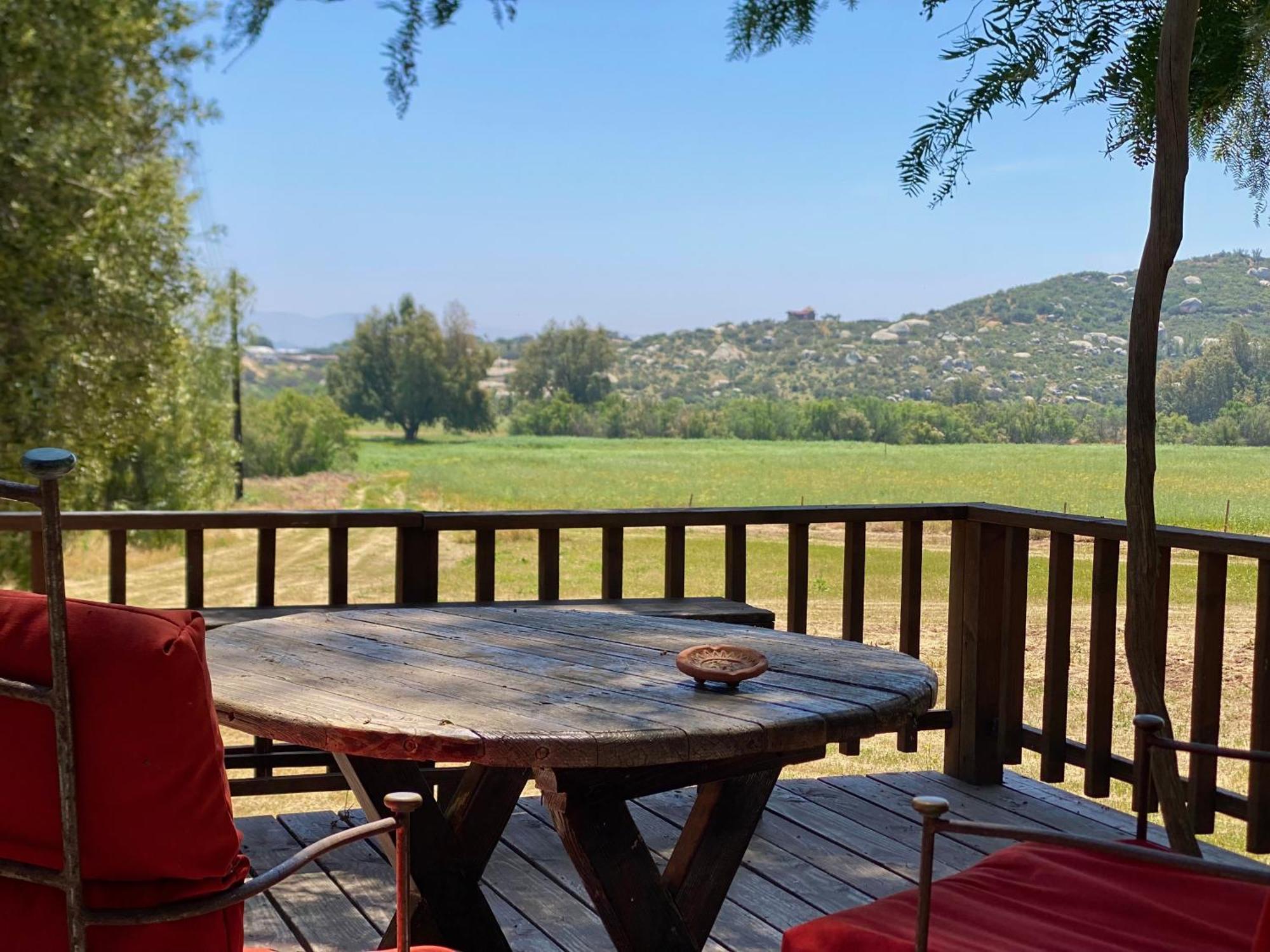 Rancho Toros Pintos Villa Valle de Guadalupe Exteriör bild